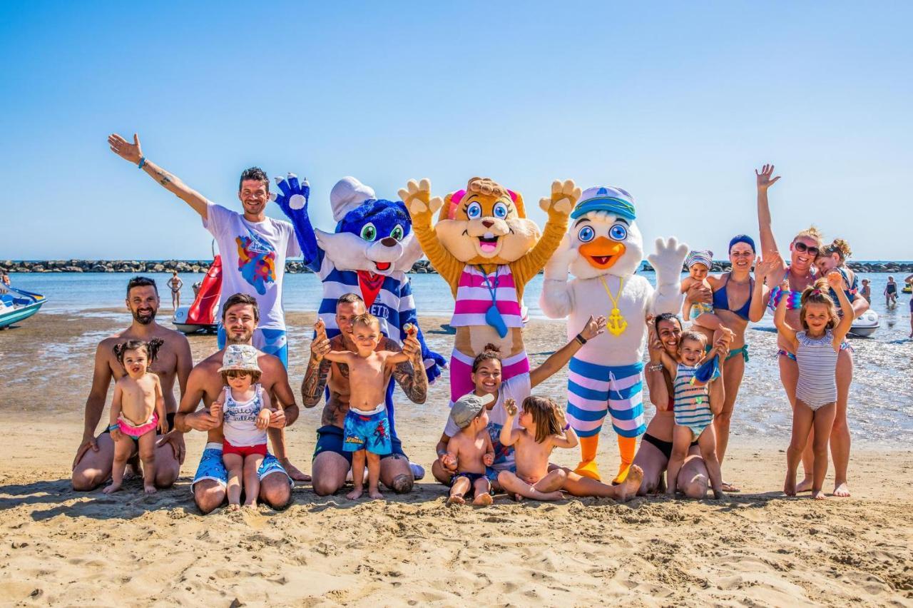 Hotel Loris - Valentini Family Village Μπελάρια-Ιτζέα Μαρίνα Εξωτερικό φωτογραφία